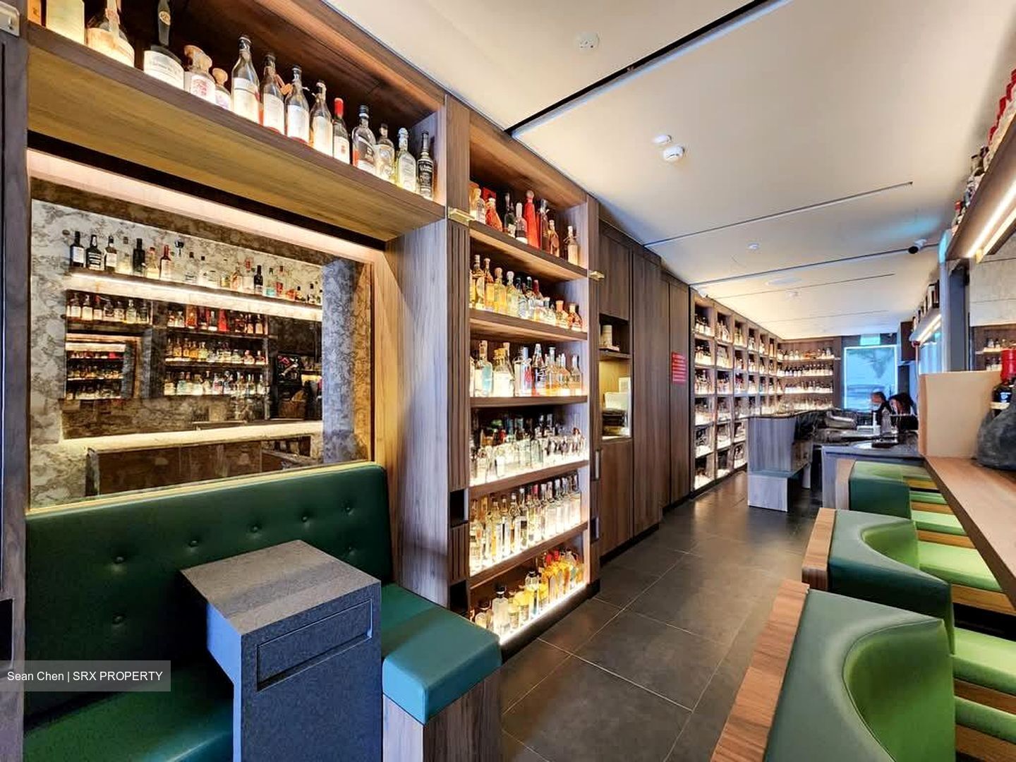 Boat Quay (D1), Retail #594594431